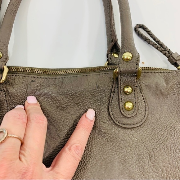 Steve Madden Oversized Hobo style Handbag in Taupe - Picture 5 of 6